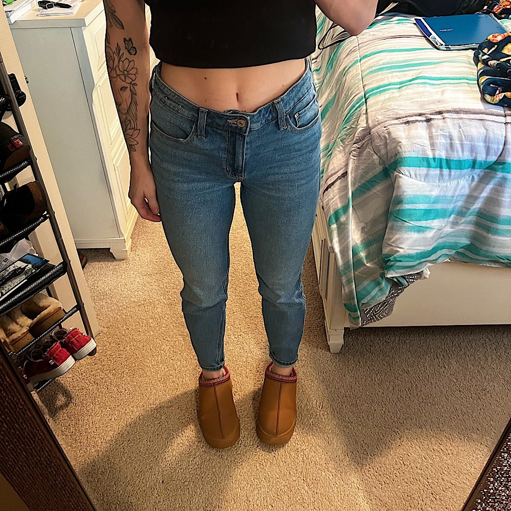 size 26/2 Abercrombie & Fitch jeans